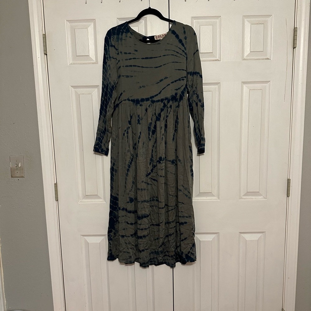Green and navy midi dress